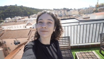 Psscht!!! Sonst hören die Nachbarn mich -heimlicher Orgasmus über den Dächern von Malaga