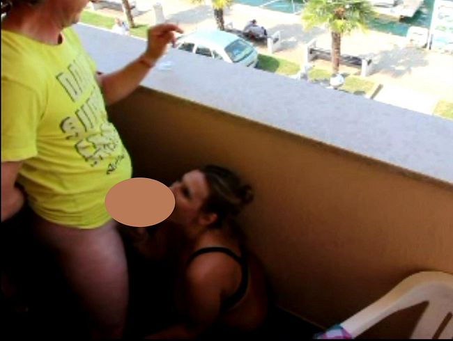 Blowjob am Balkon