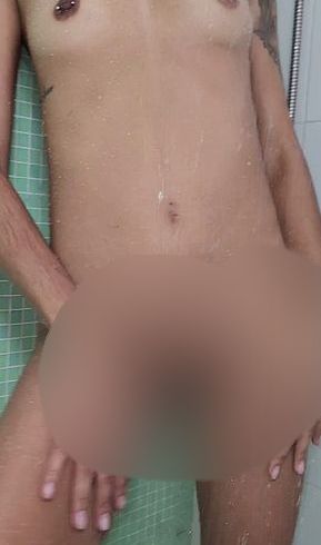 Kurzes Shower aber leider Allleine Wass mach ich nun!